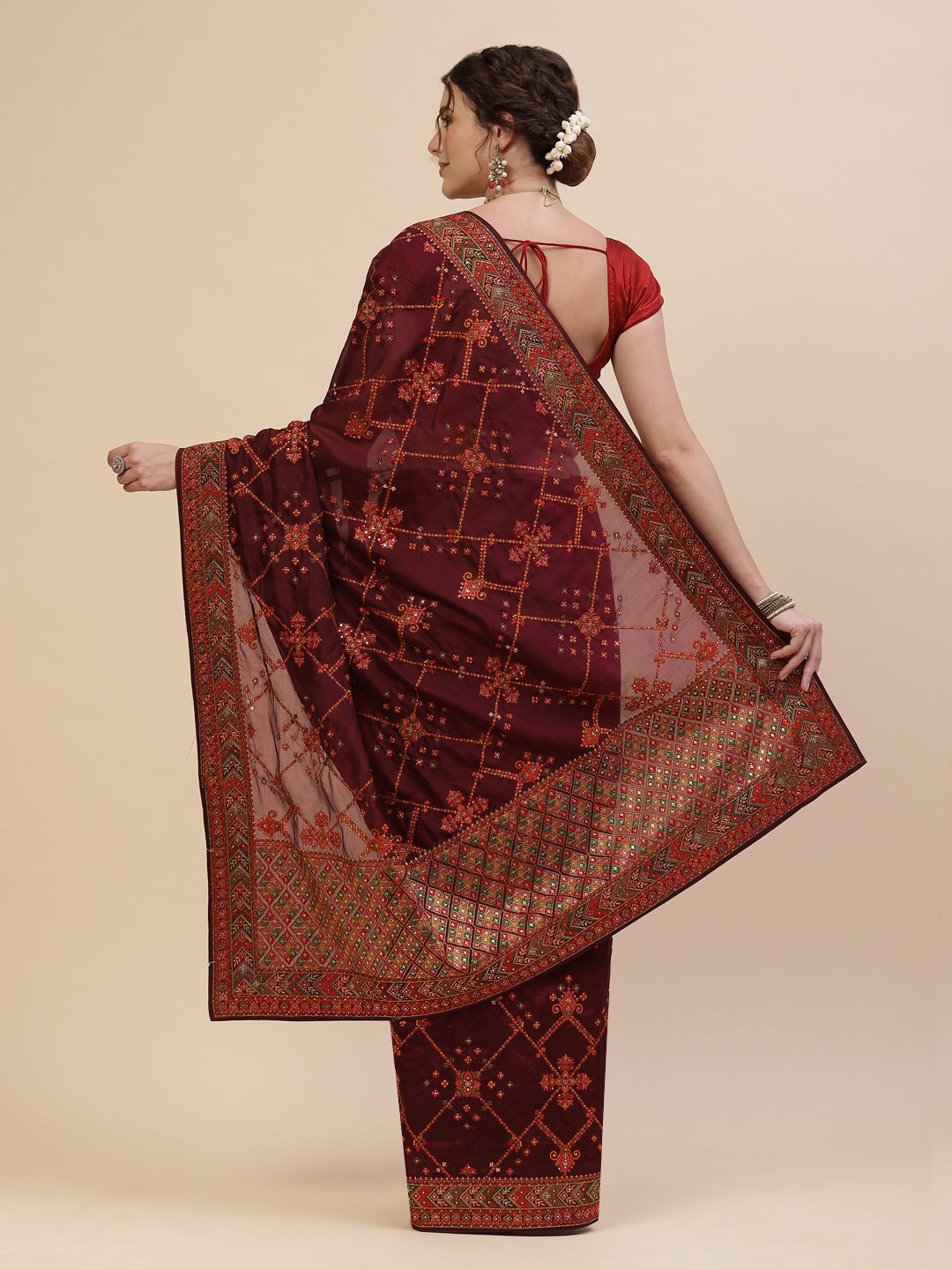 Resham Border Art Georgette Embroidered Saree
