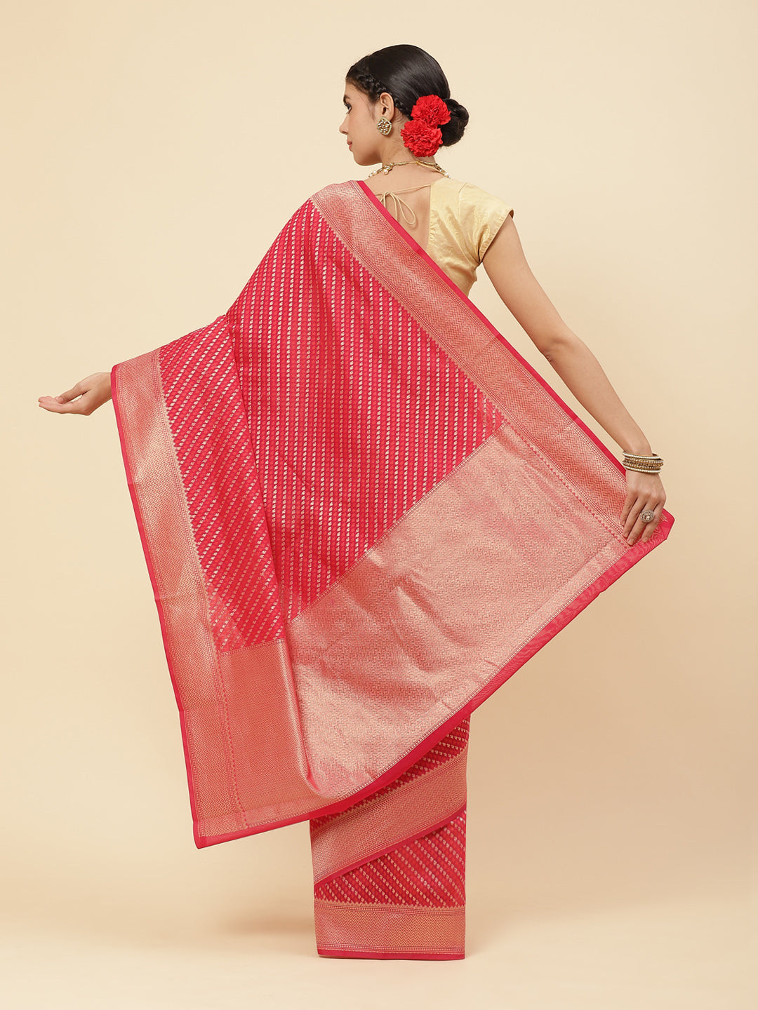 Cotton Wovn Saree