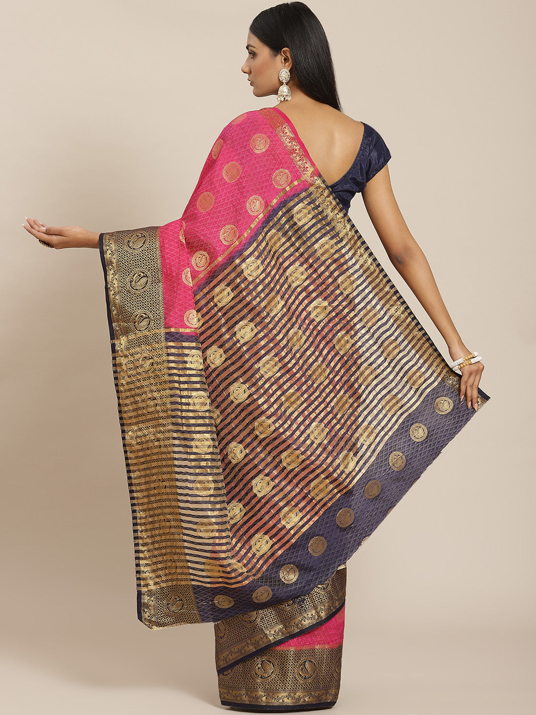 Zari Border Booti Art Handloom Woven Saree