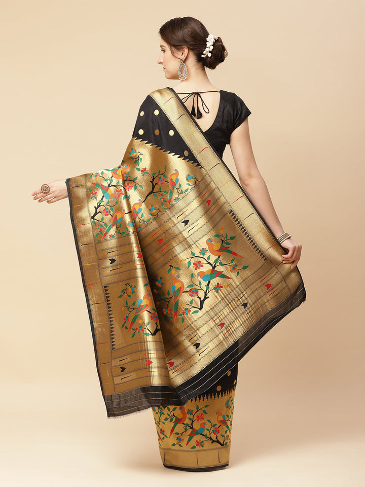 Zari Booti Art Handloom Woven Saree