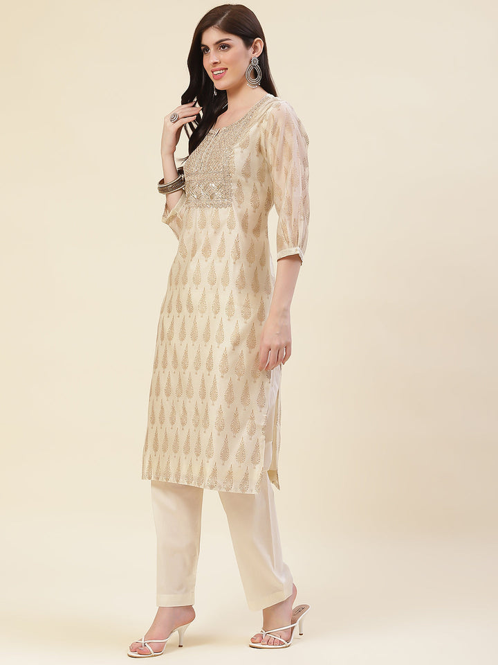 Neck Embroidered &amp; Printed Muslin Kurta With Pants