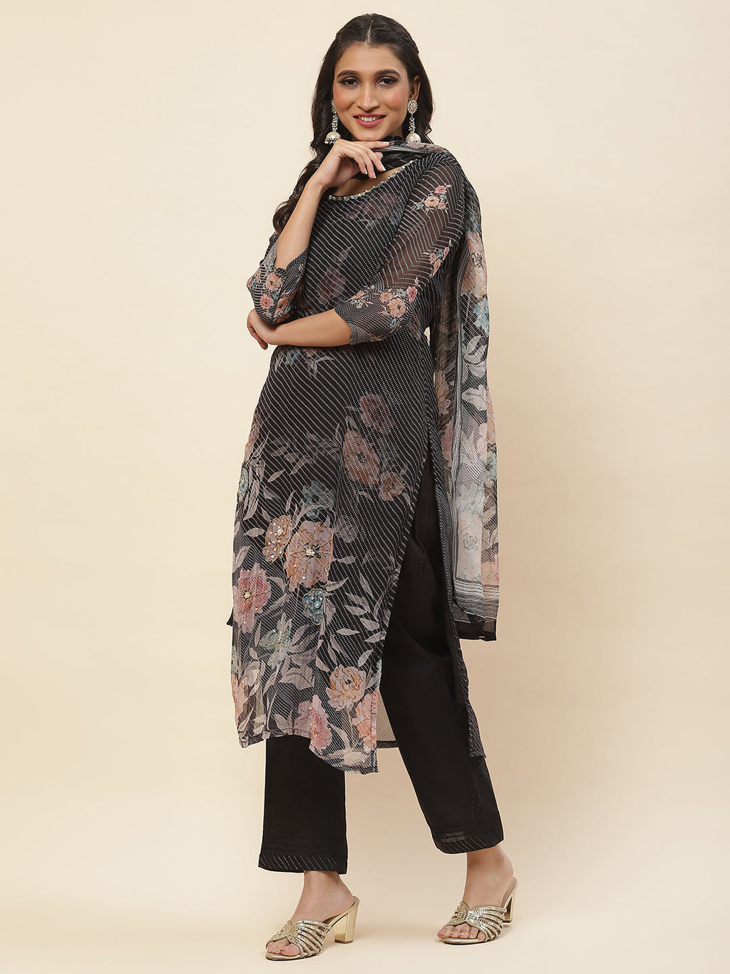 Floral Printed Georgette Kurta With Pants & Dupatta