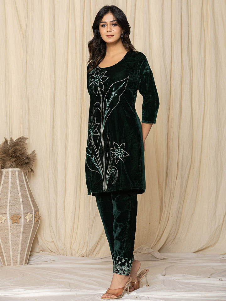 Bottle Green Velvet Floral Embroidered Kurta with Straight Pants