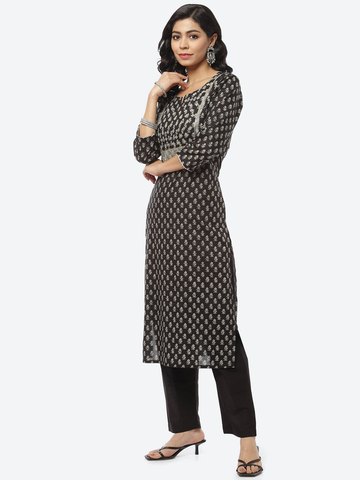 Printed Zari Neck Cotton Kurti With Pant