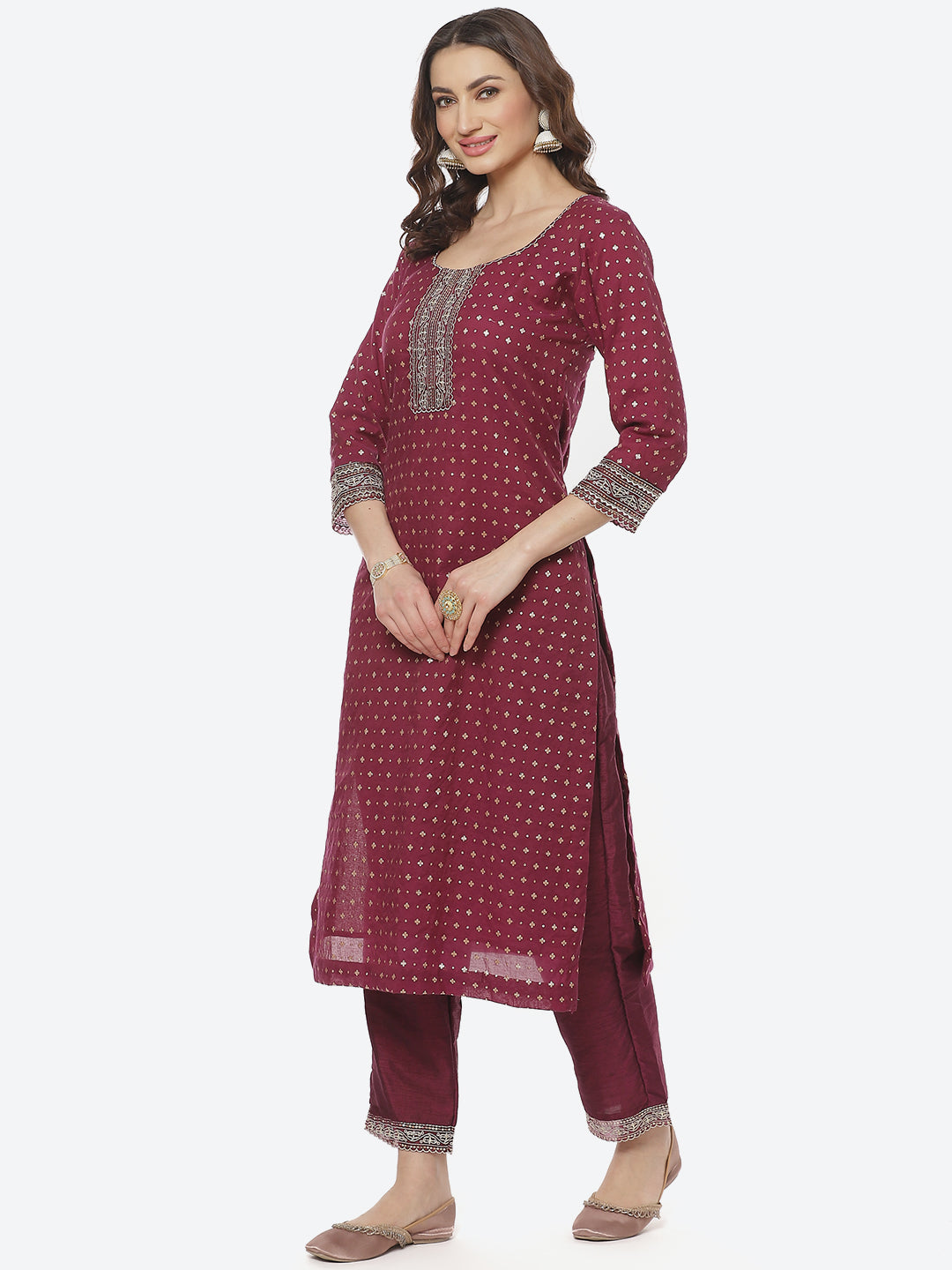 Sequence Neck Zari Embroidered Cotton Kurti With Pant