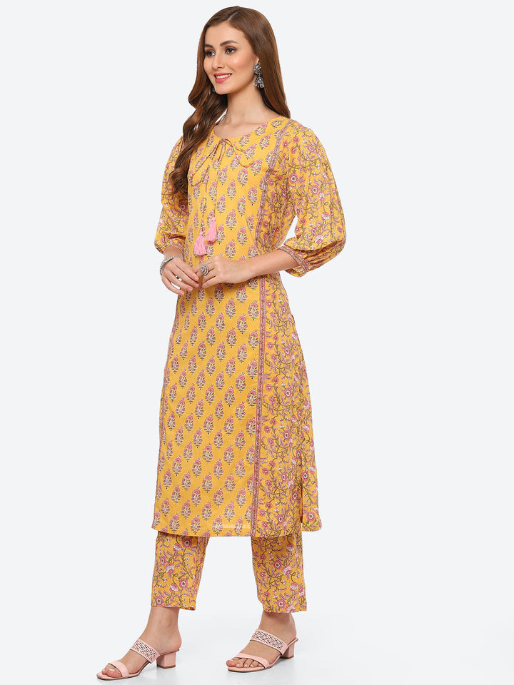 Floral Printed Cotton Kurta With Pant
