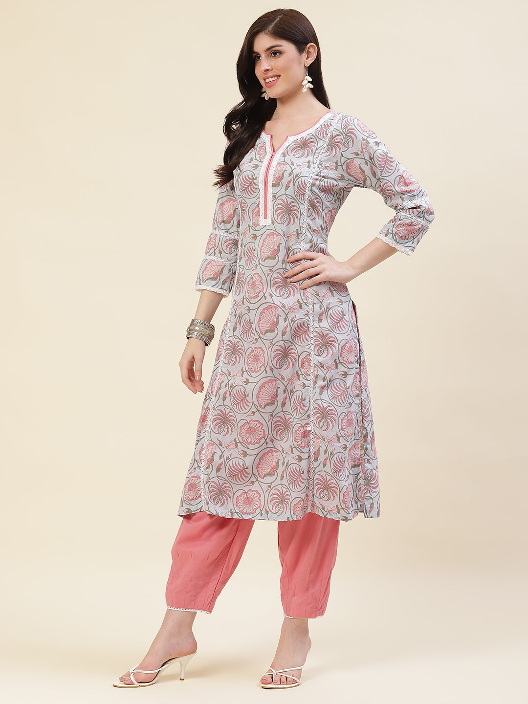 Floral Printed Cotton Kurta With Pants