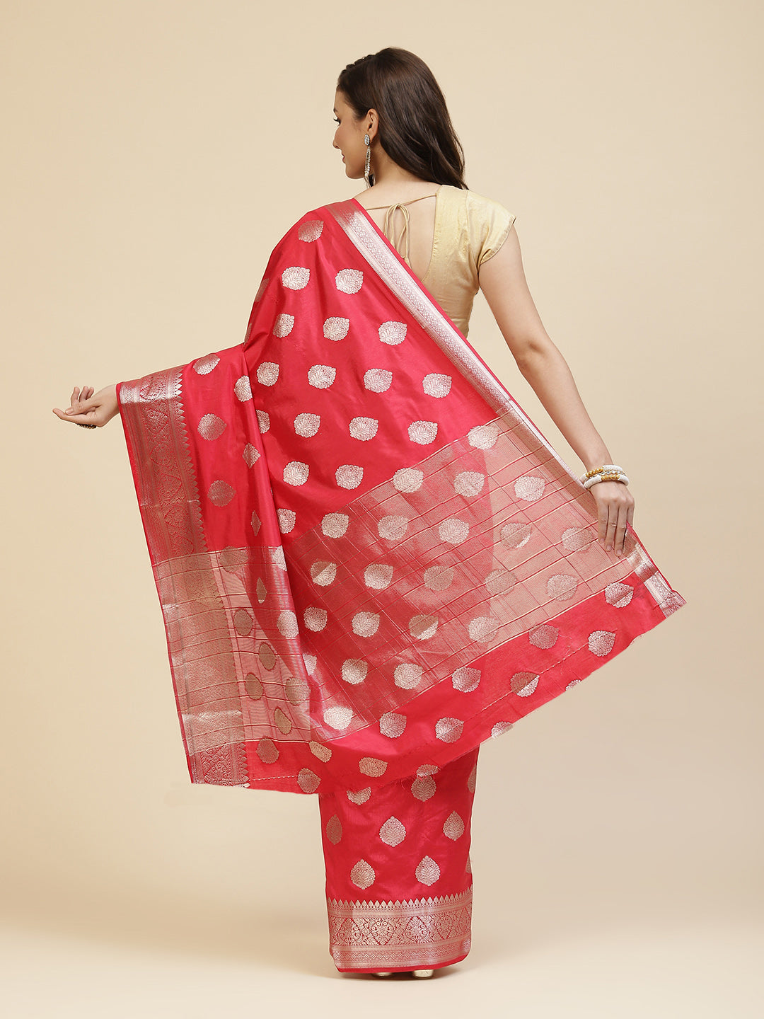 Zari Border Booti Handloom Woven Saree