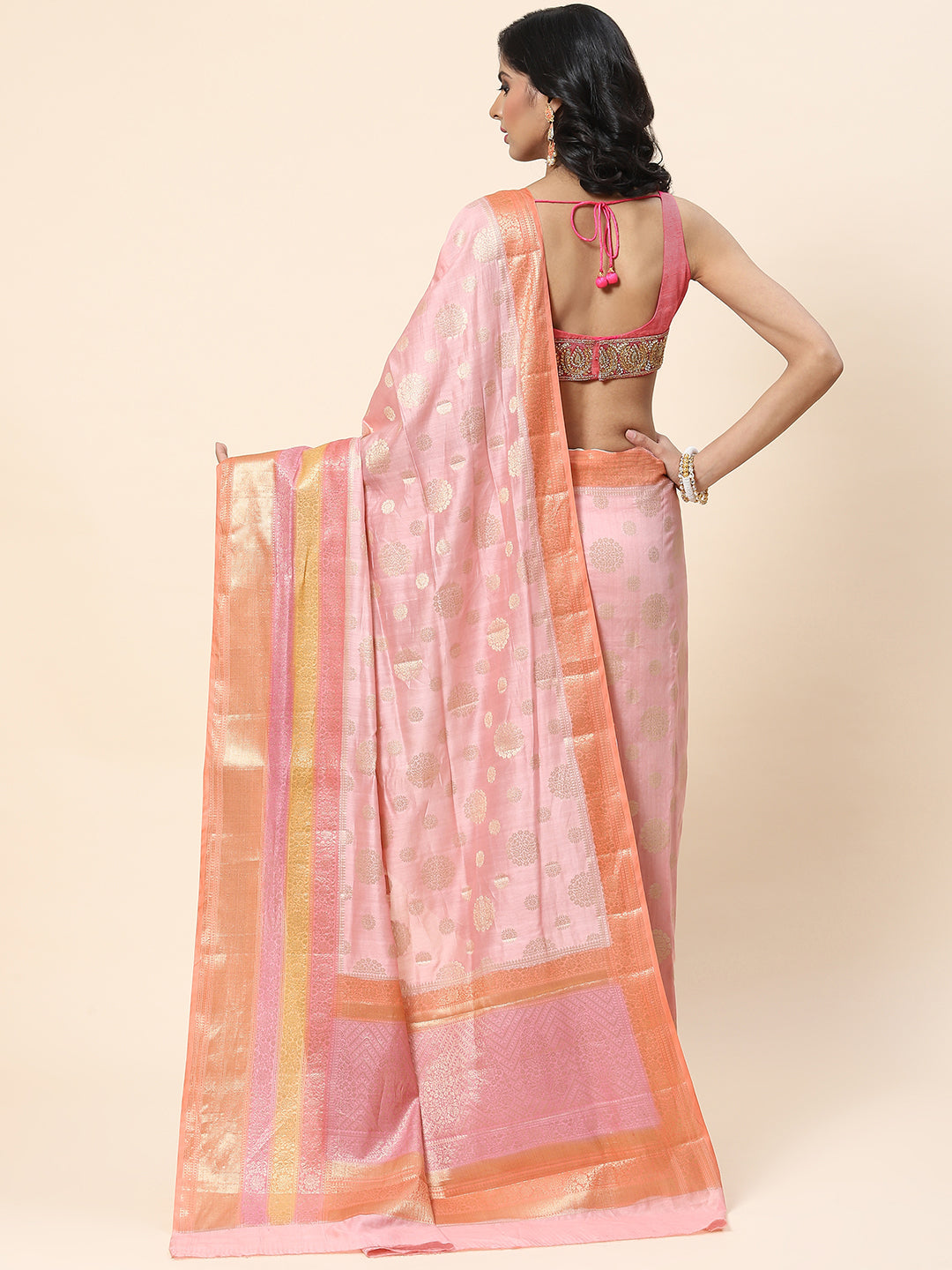 Zari Border Booti Cotton Woven Saree