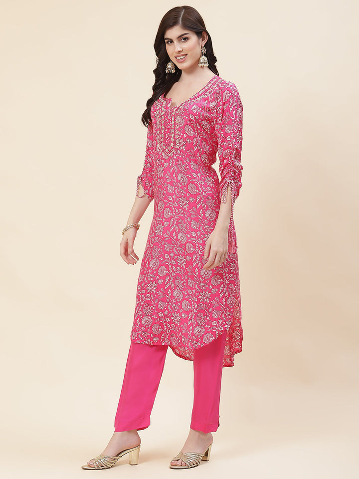Floral Printed Muslin Kurta With Pants
