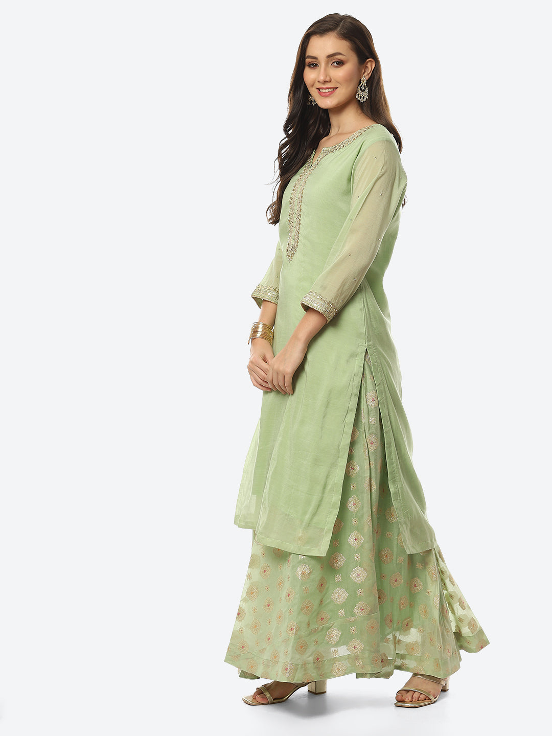 Neck Patti Chanderi Kurta With Skirt