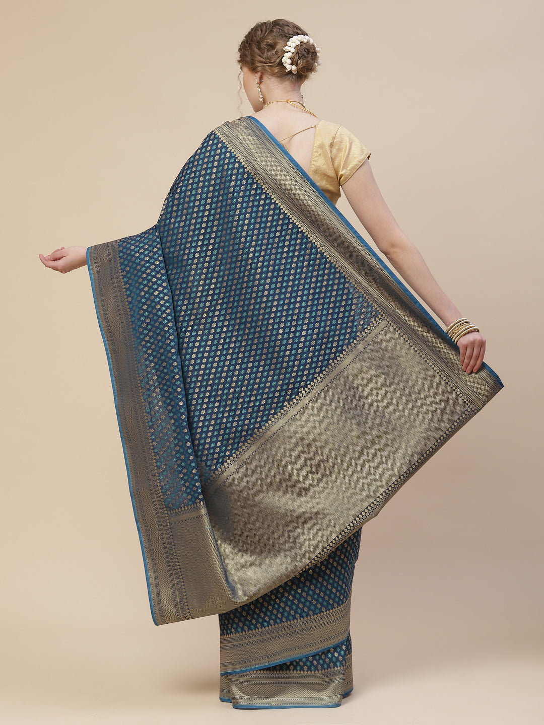 Zari Border Booti Cotton Woven Saree