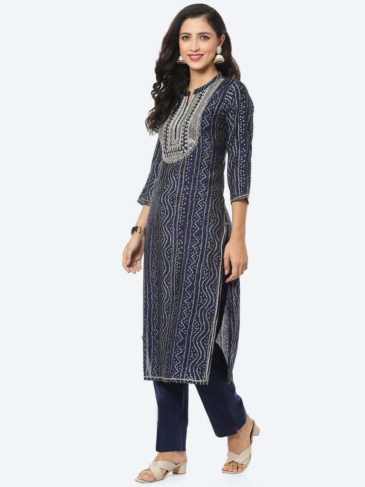 Zari Embroidered Bandhej Printed Muslin Kurti With Pant