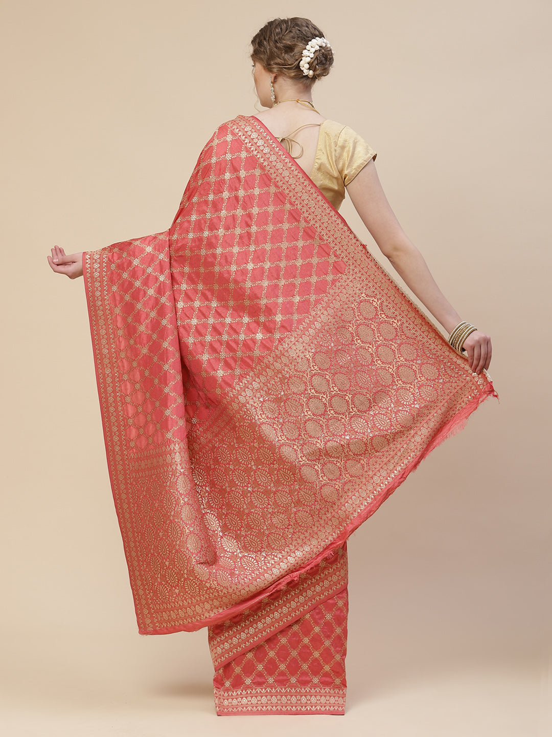 Zari Jaal Banarasi Woven Saree