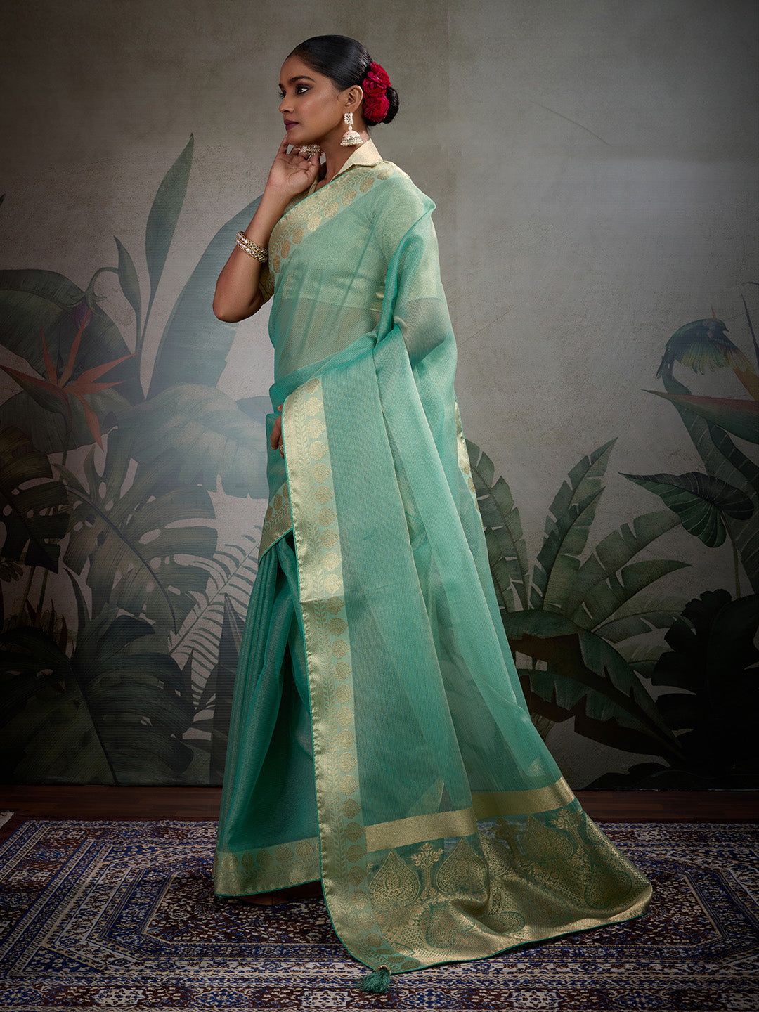 Woven Design Linen Blend Saree