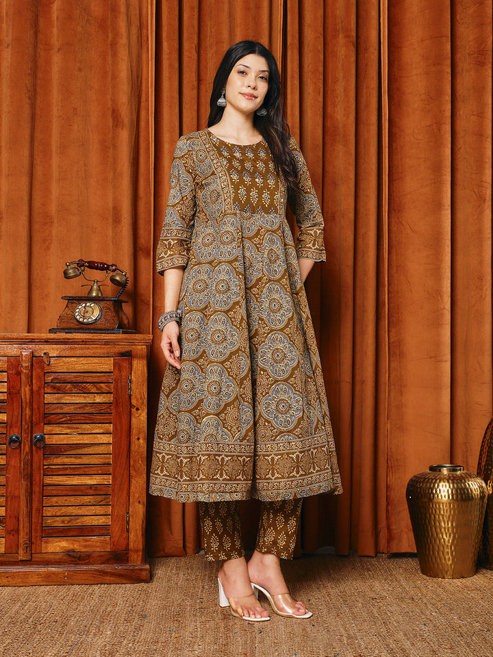 Printed Cotton Blend Kurta With Pants &amp; Dupatta