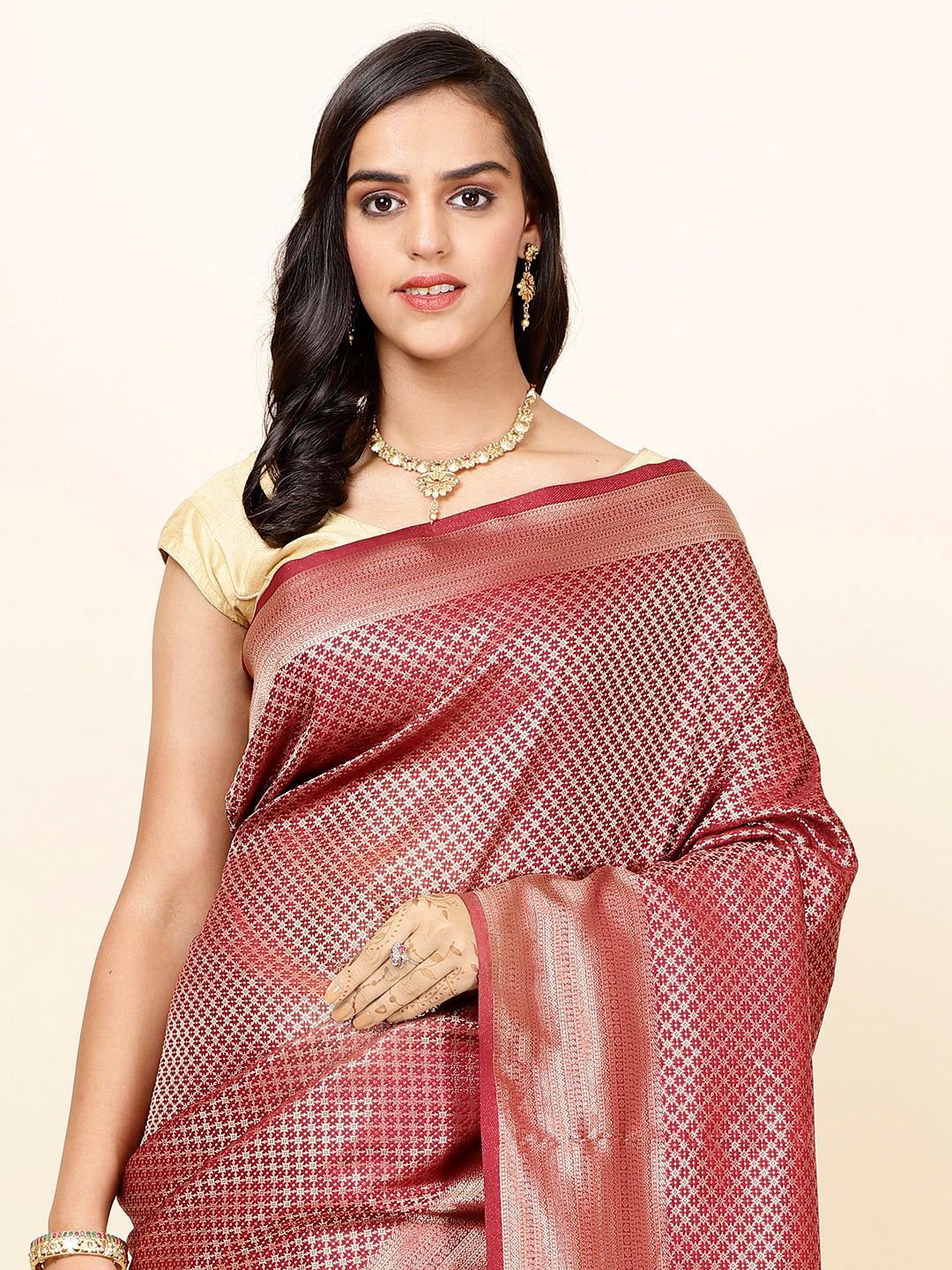 Zari Jaal Woven Handloom Saree