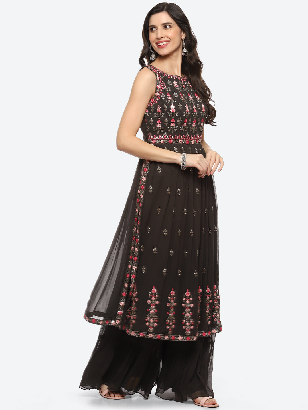Resham Mirror Booti Georgette Kurta With Churidar &amp; Net Dupatta