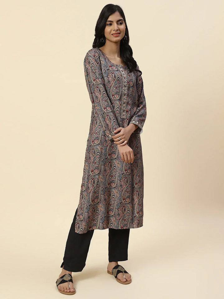 Printed Pashmina Kurta With Pants