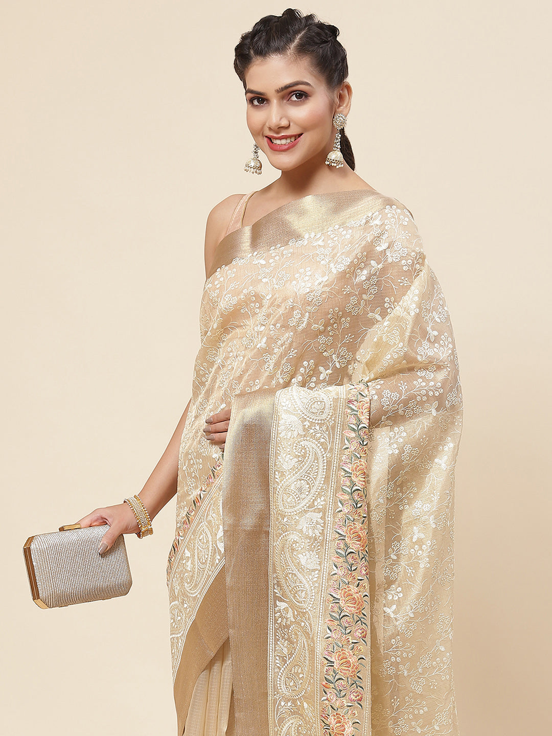 Resham Jaal Embroidered Cotton Saree