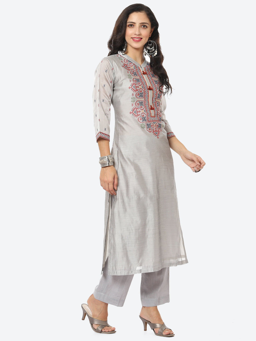 Embroidered Cotton Kurta With Pant &amp; Chanderi Dupatta