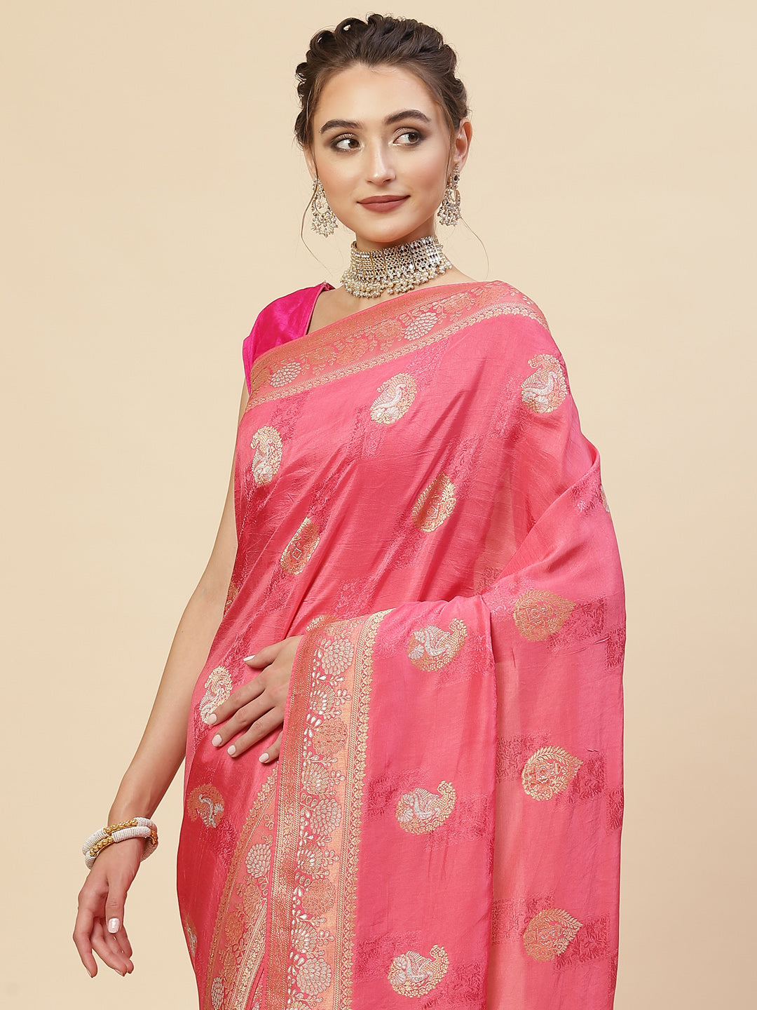 Zari Border Booti Banarasi Woven Saree
