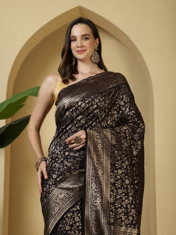 Zaari Jaal Crepe Saree