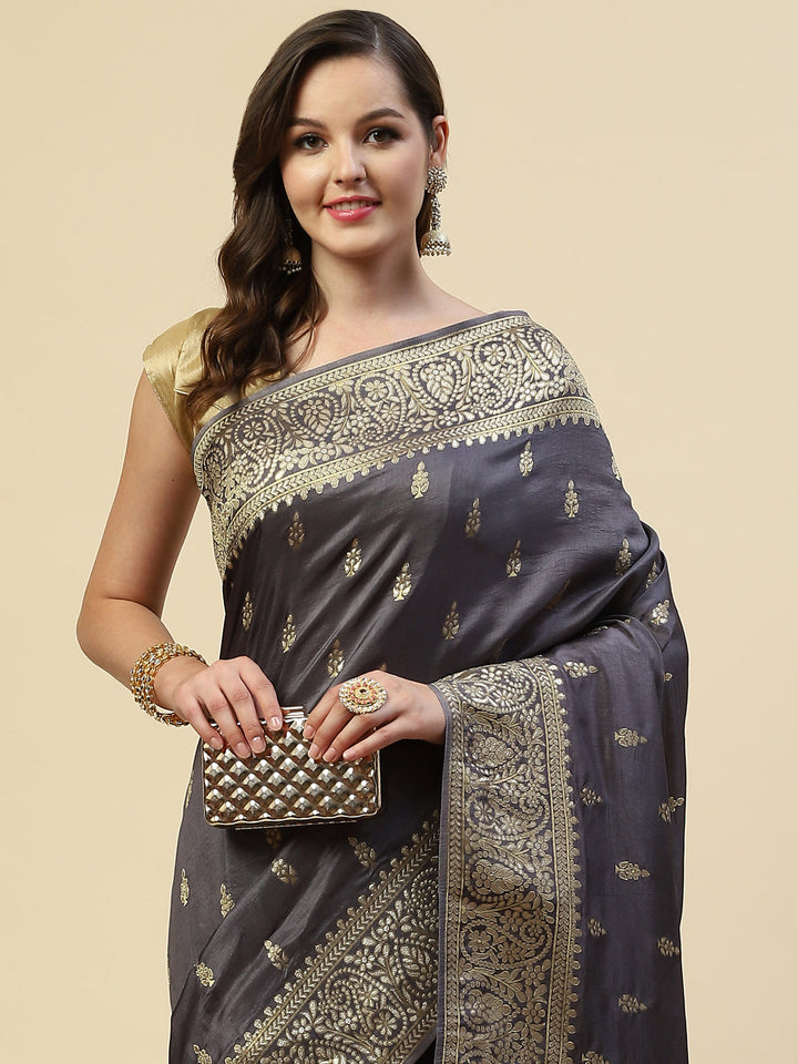 Zari Jaal Handloom Woven Saree