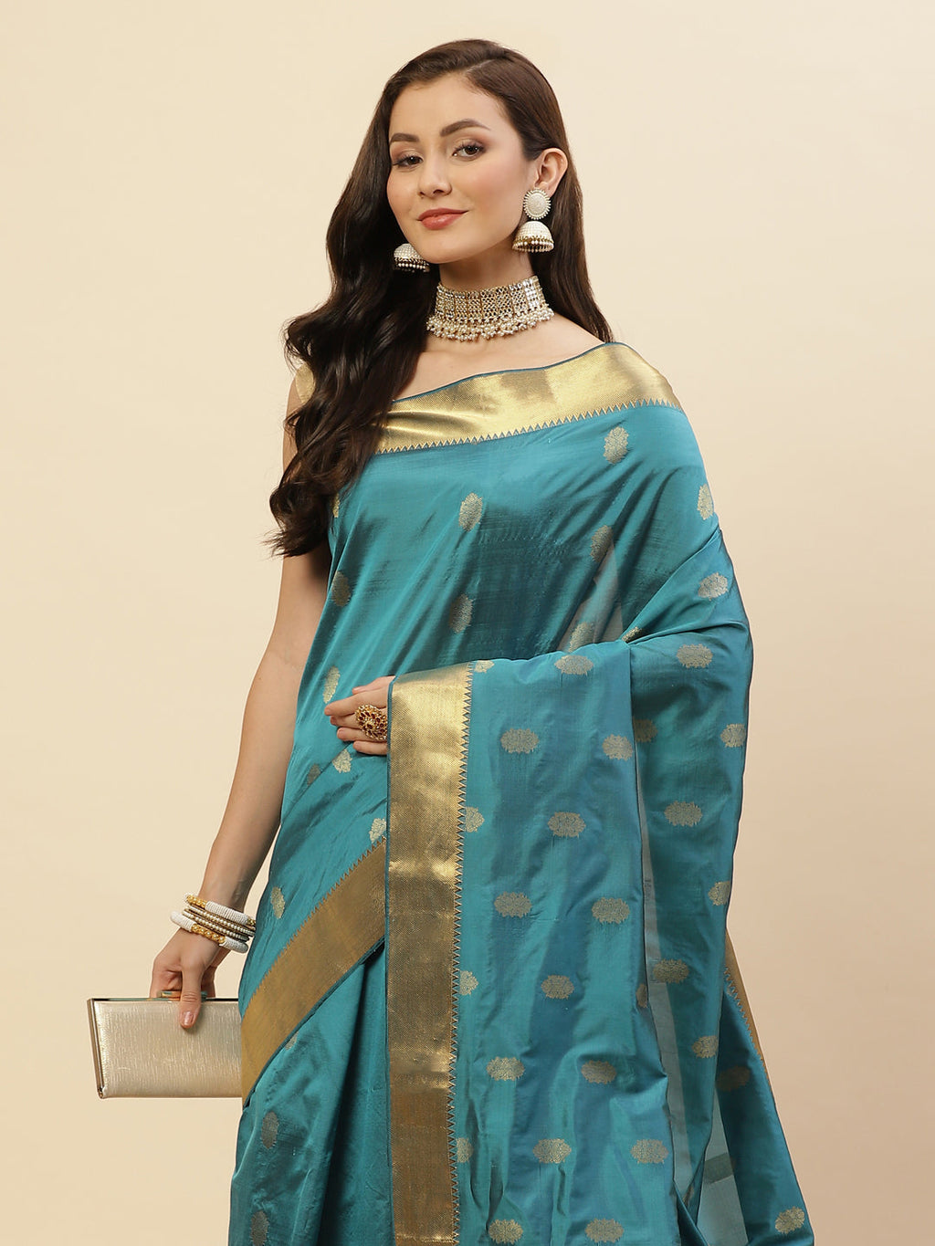 Zari Border Booti Handloom Woven Saree