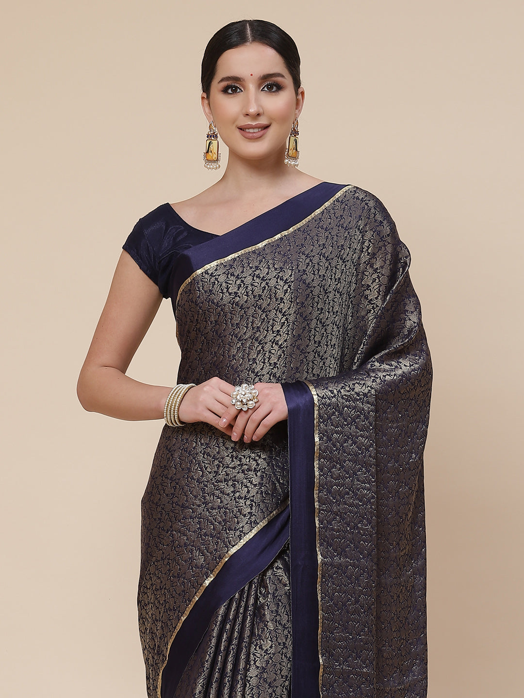 Light Brocade Georgette Plain Saree