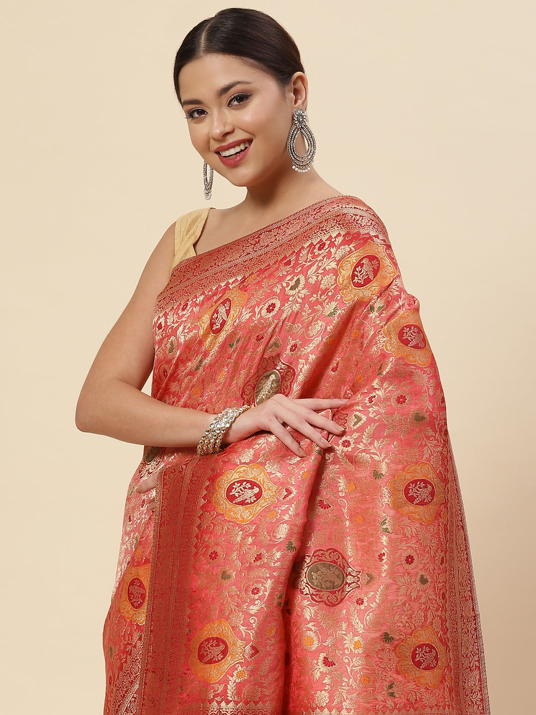 Zari Jaal Handloom Woven Saree