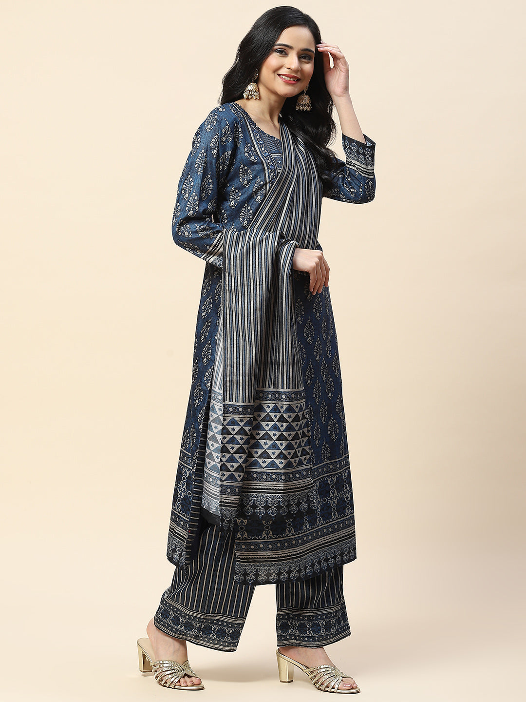 Printed Tussar Kurta with Pants &amp; Dupatta