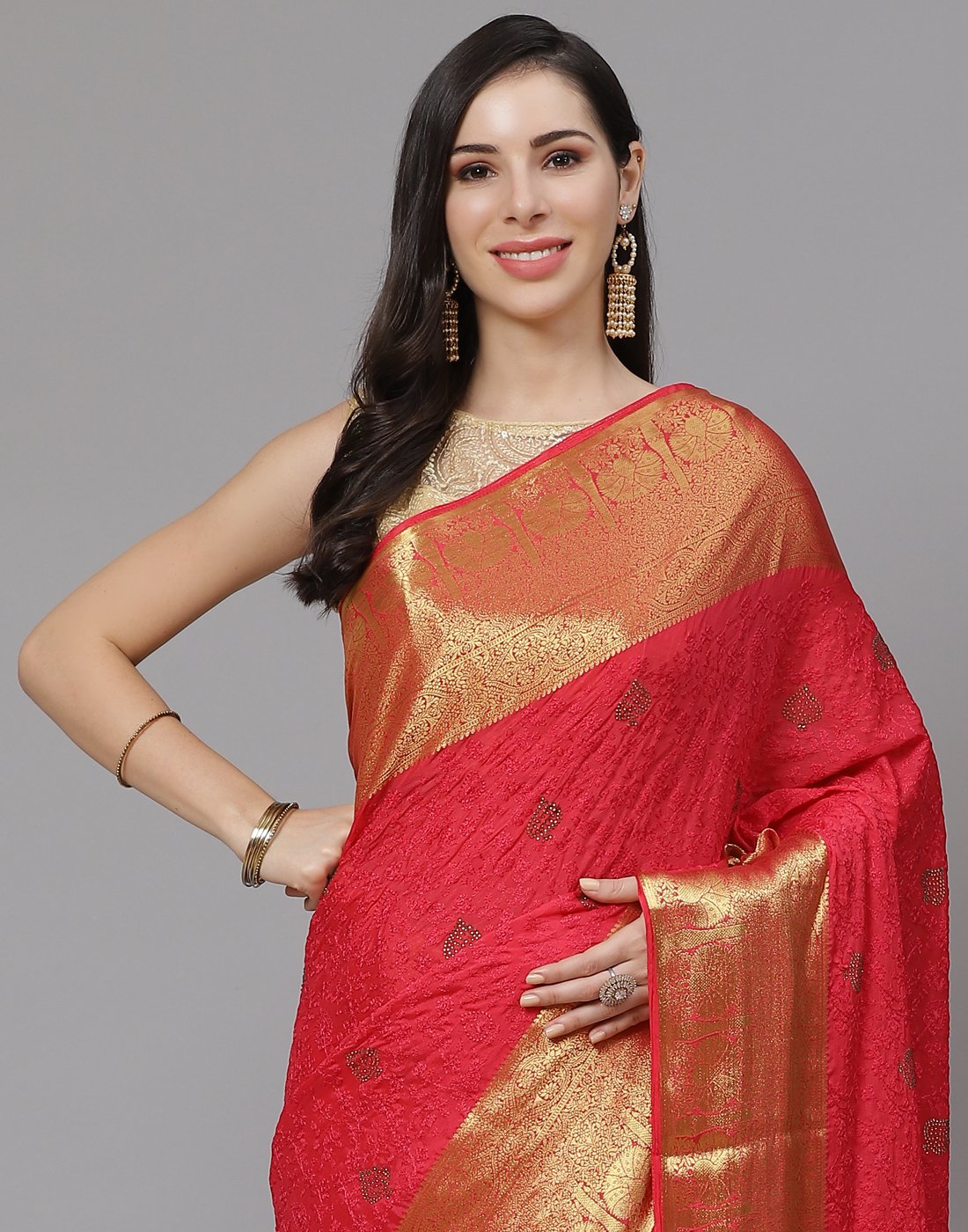 All Over Thread Work Semi Crepe Saree With Zari Border