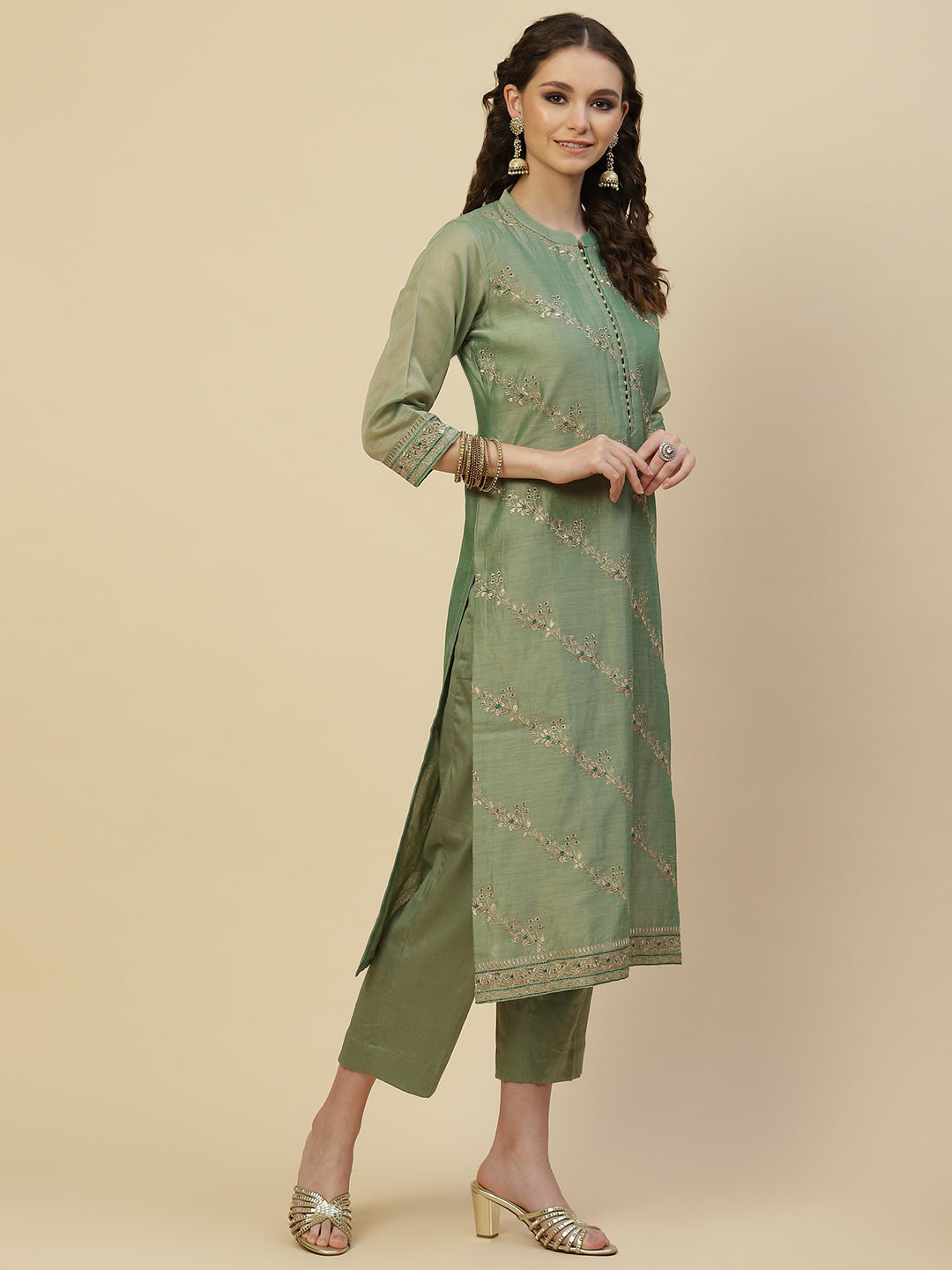 Zari Booti Cotton Kurta With Pants &amp; Dupatta