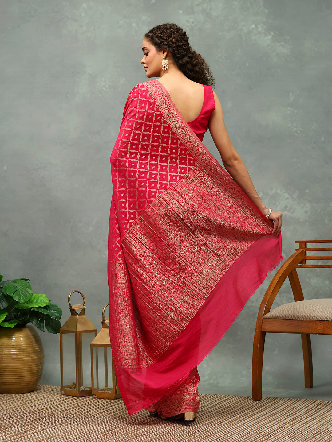 Woven Jaal Georgette Saree