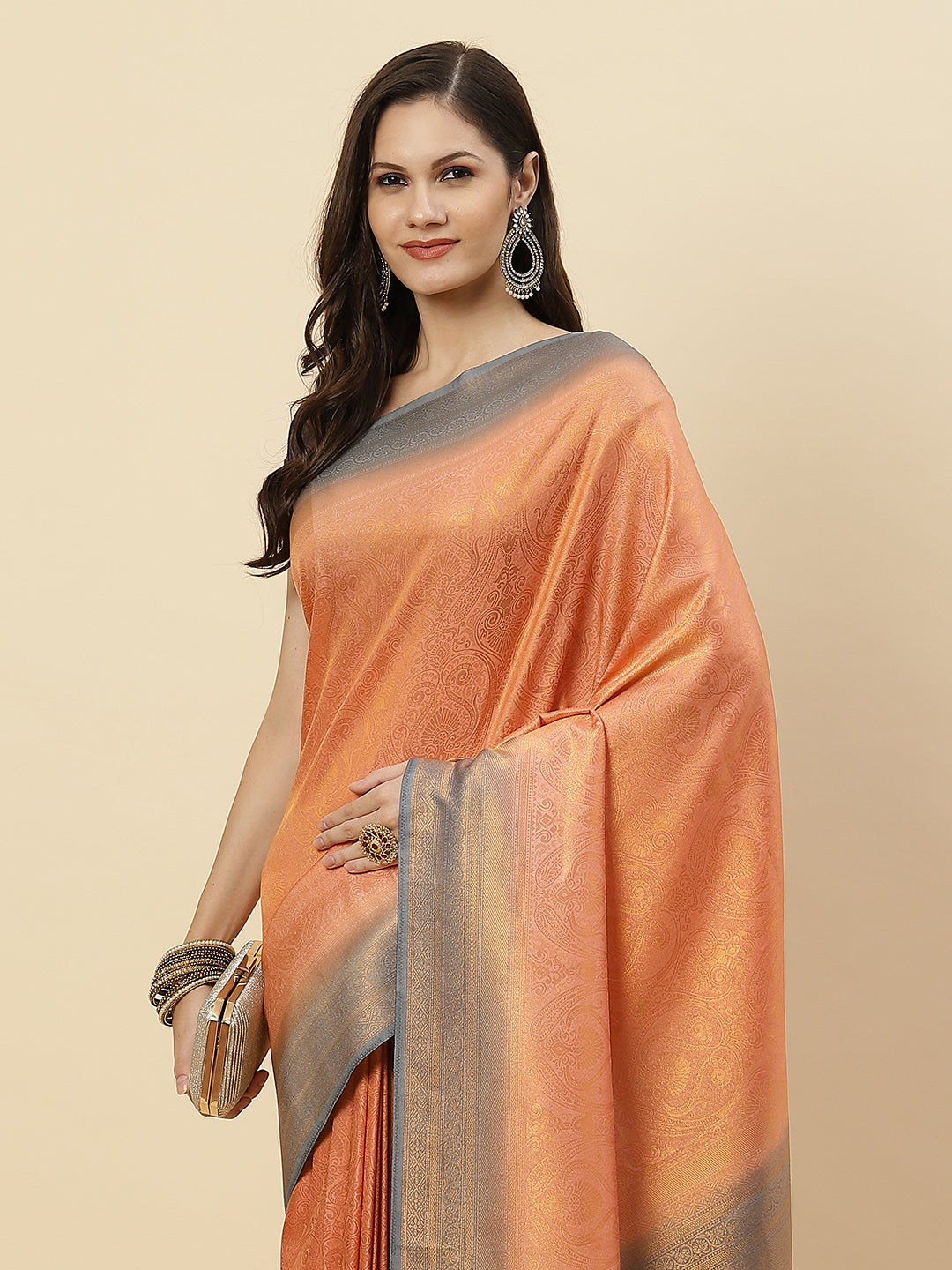 Zari Jaal Art Handloom Woven Saree