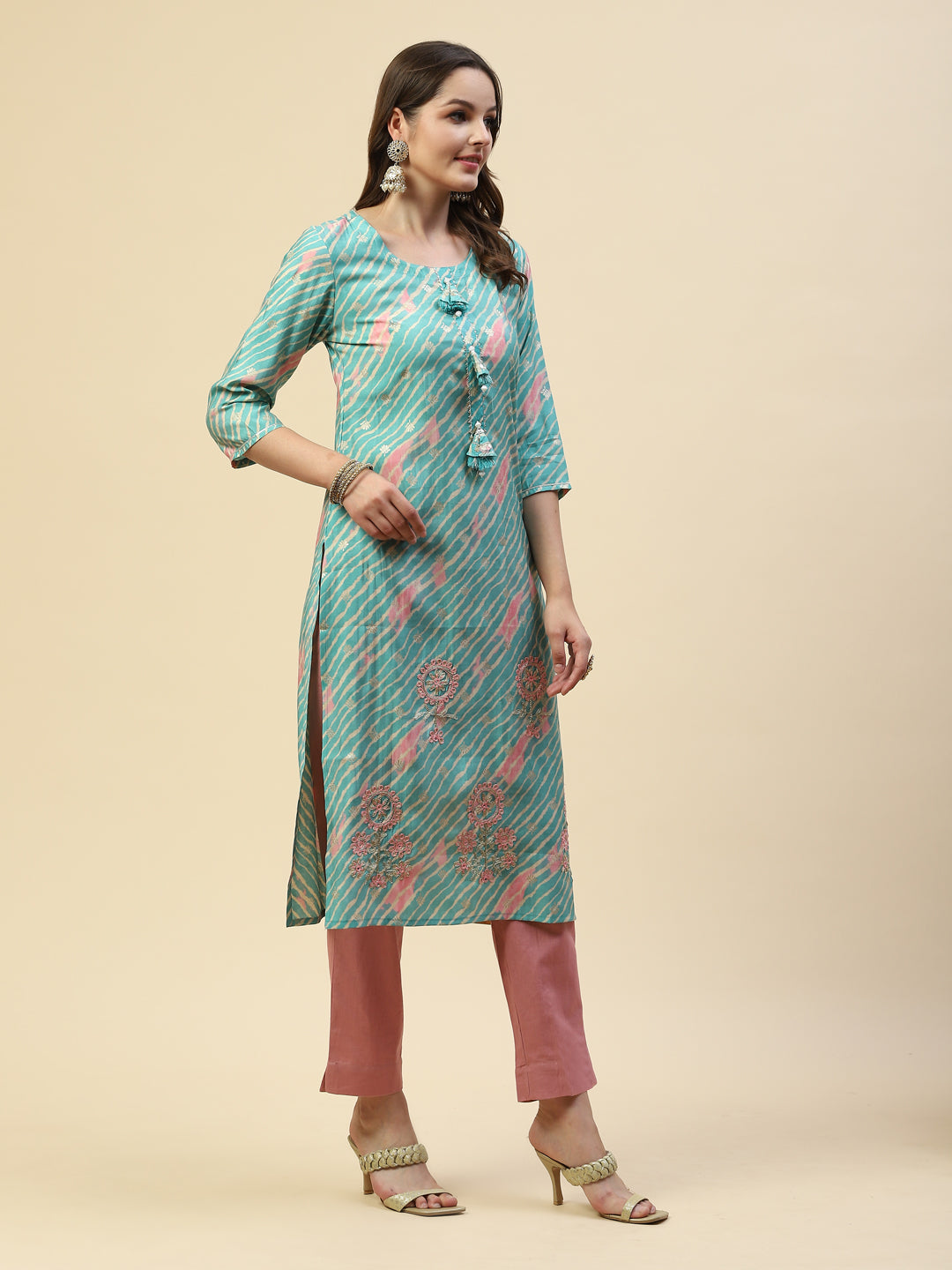 Printed Embroidered Muslin Kurta