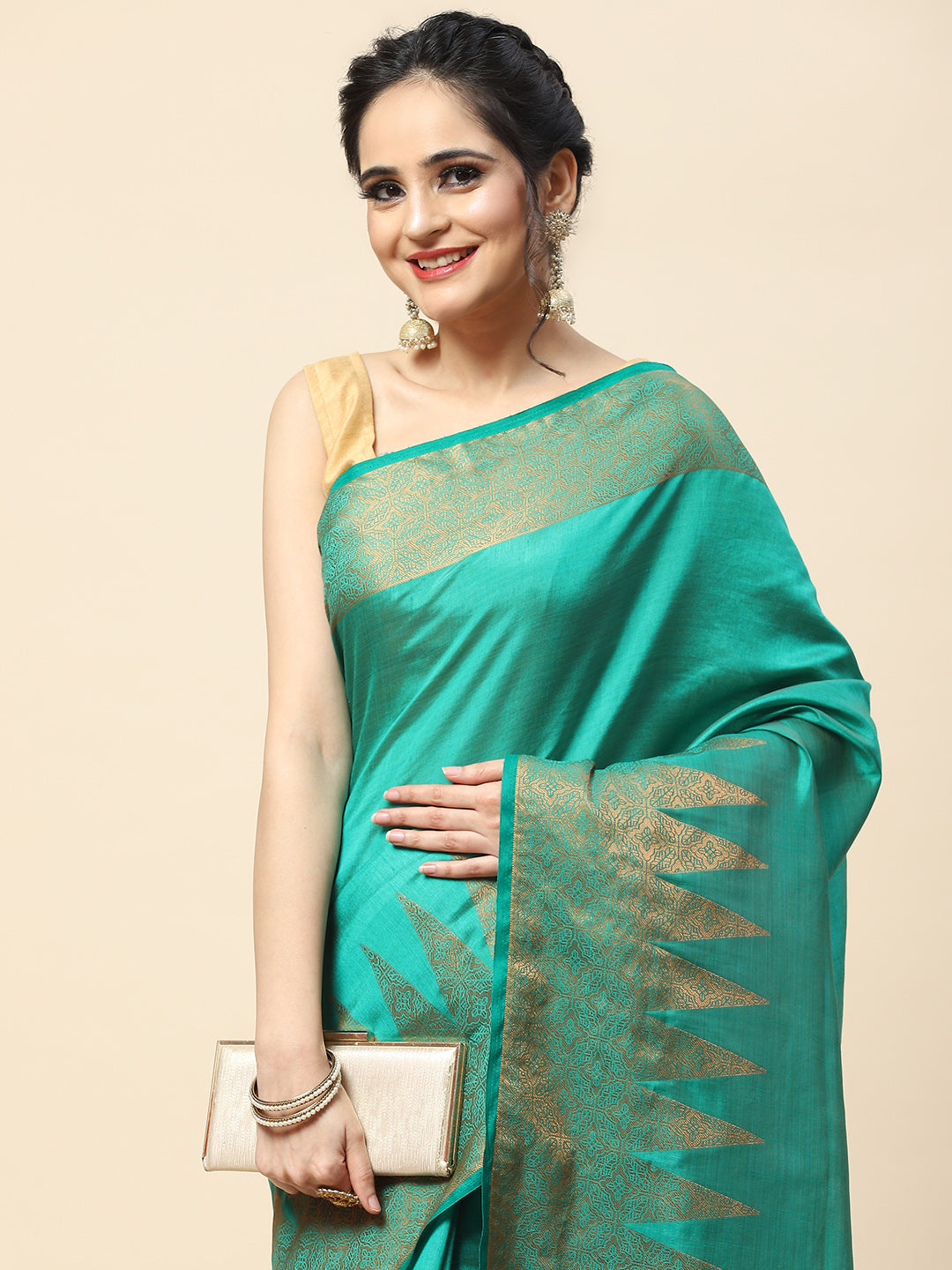 Plain Zari Border Handloom Woven Saree