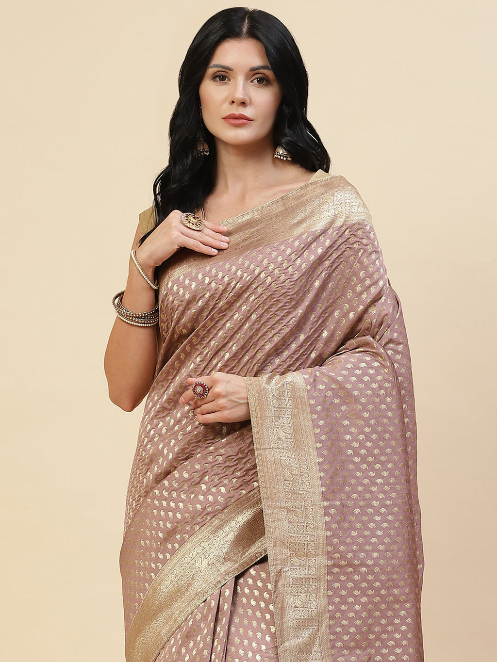 Zari Border Booti Banarasi Woven Saree