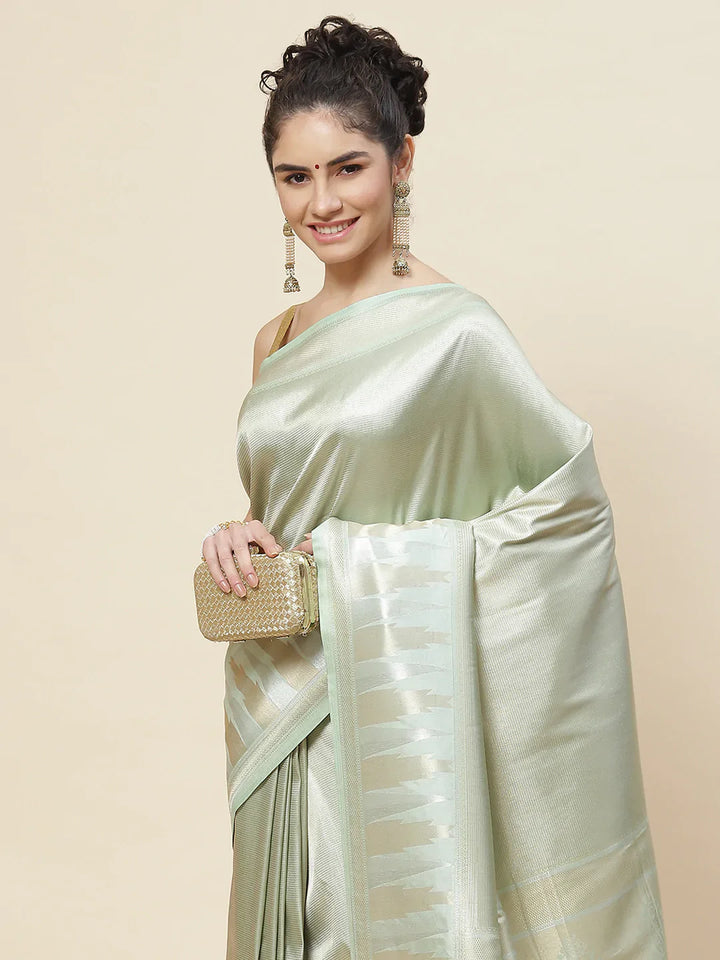 Zari Jaal Handloom Woven Saree