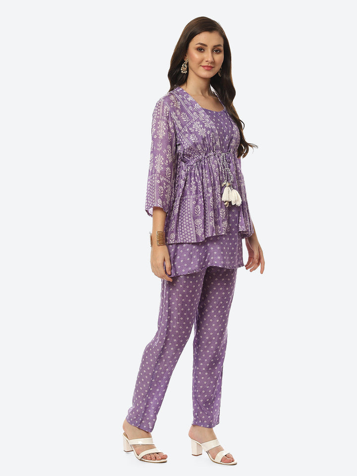 Floral Printed Muslin Kurti With Pant &amp; Jacket