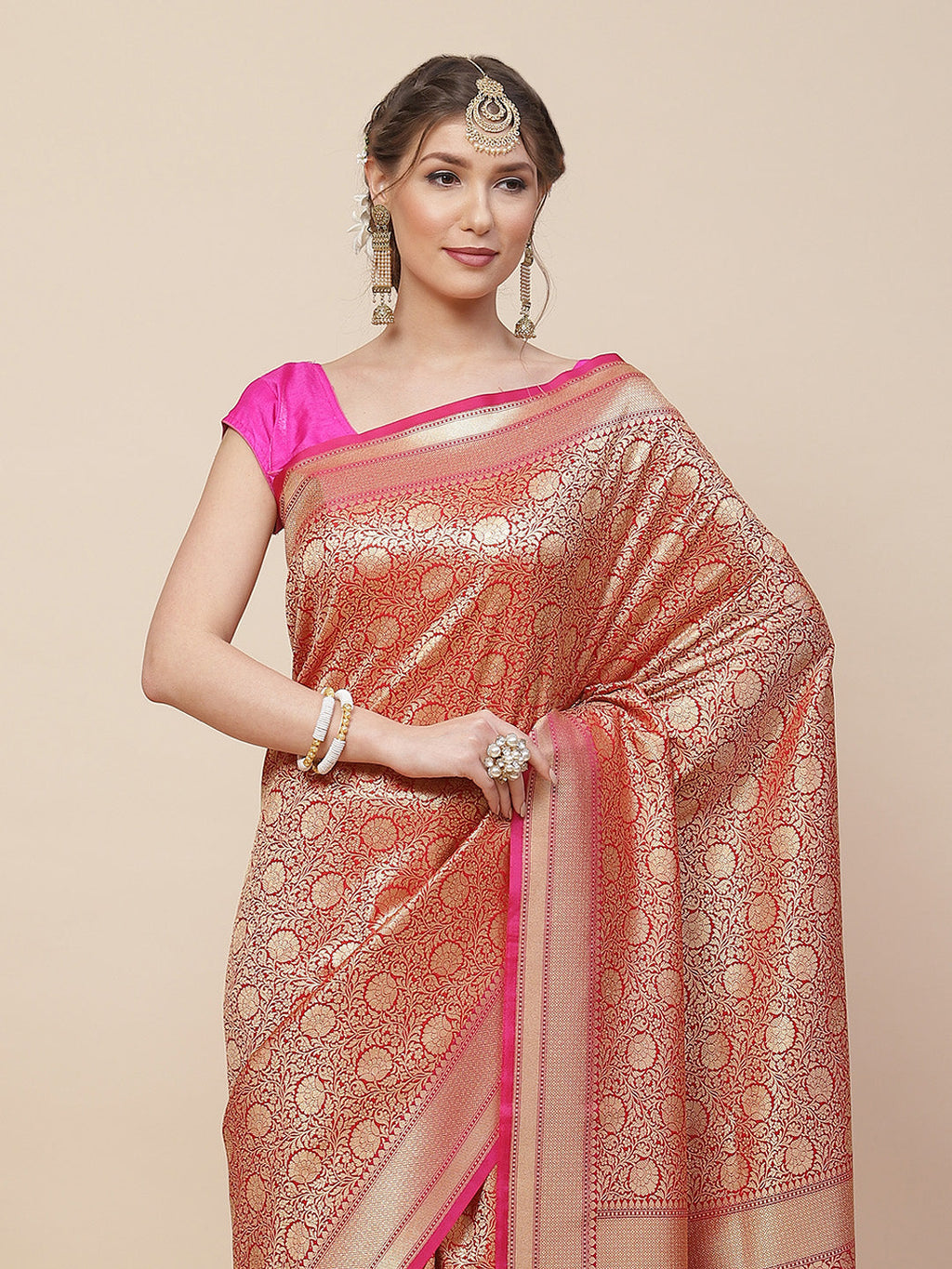 Zari Jaal Banarasi Woven Saree