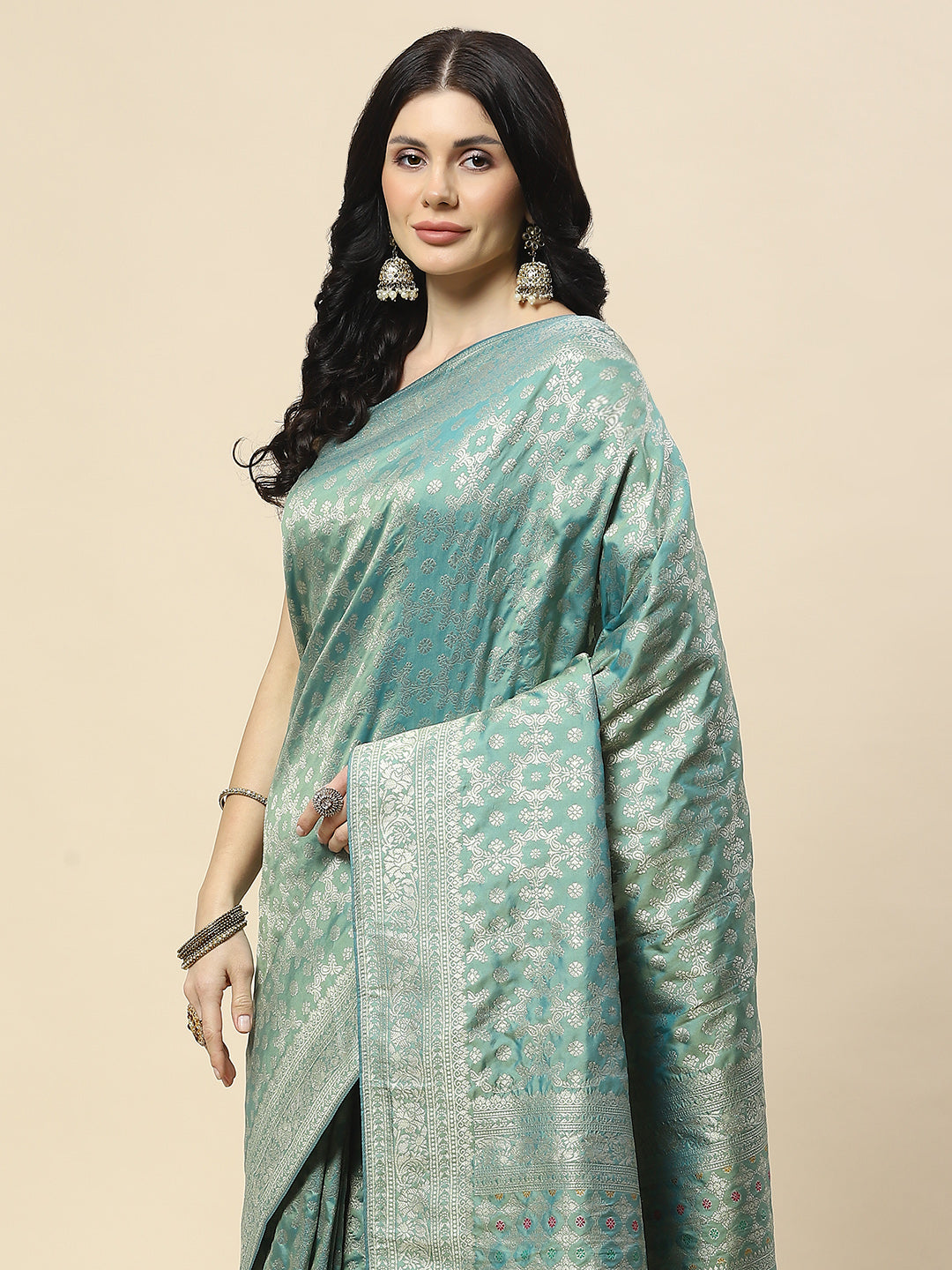 Zari Jaal Woven Art Silk Banarsi Saree
