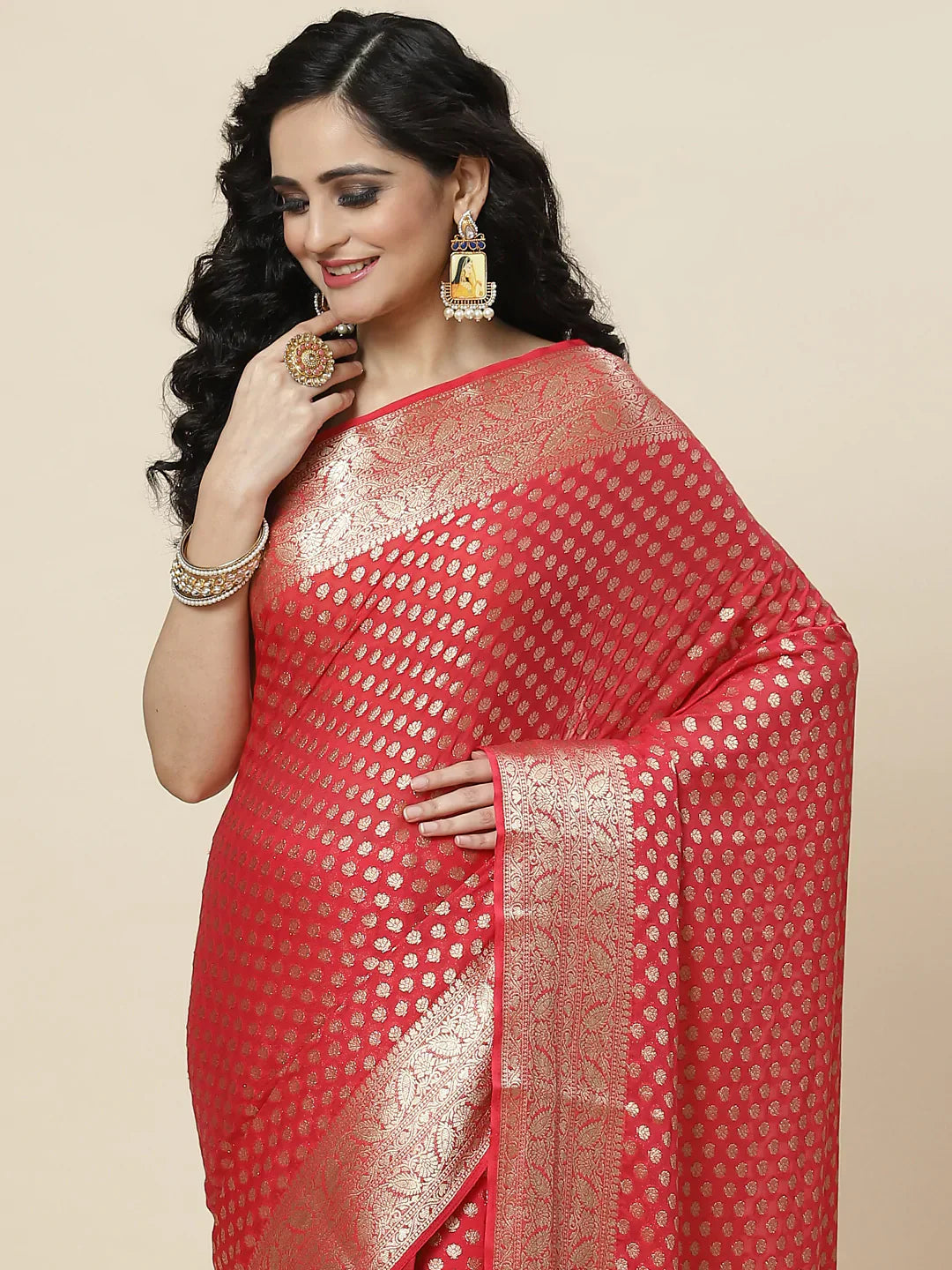 Zari Booti Georgette Plain saree