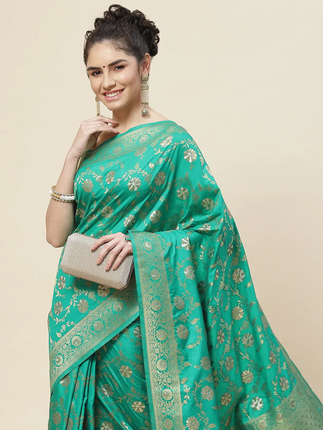 Floral Zari Border Handloom Woven Saree