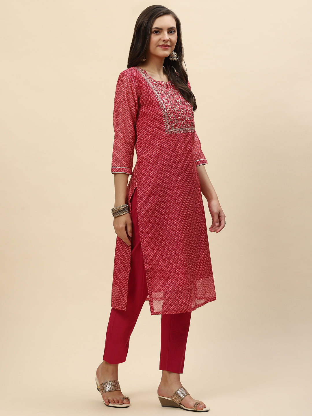 Neck Embroidered & Floral Printed Chanderi Kurta With Pants