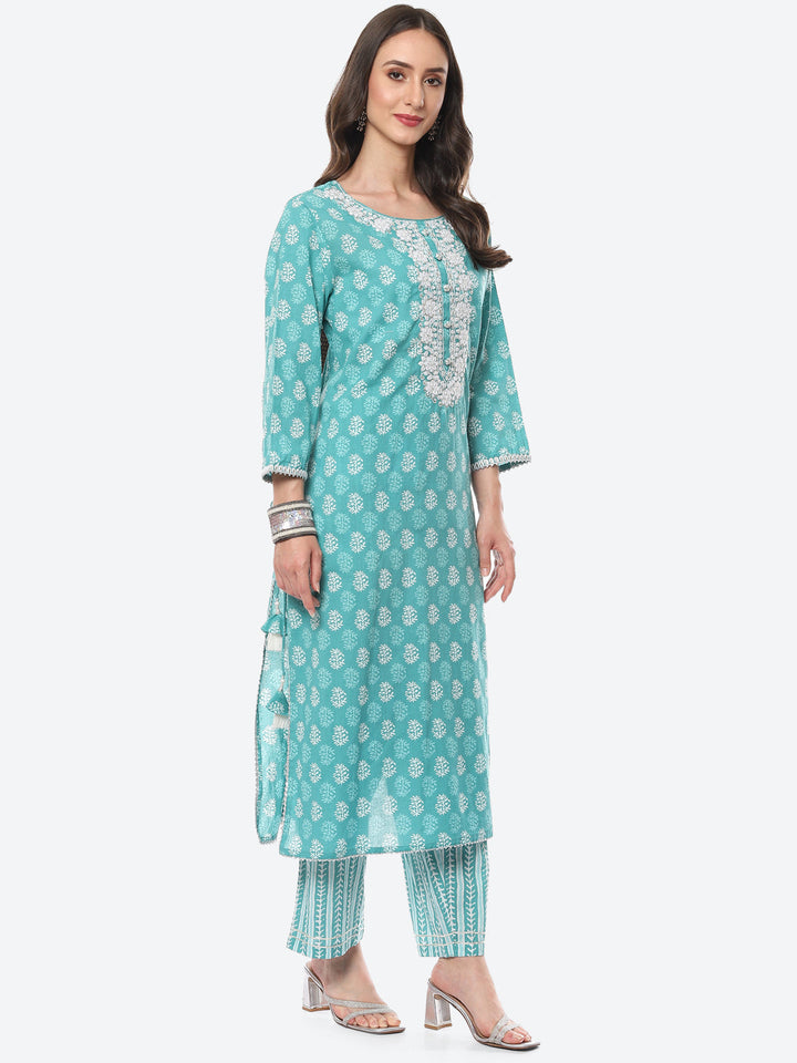 Zari Neck Embroidered Cotton Kurta With Pant