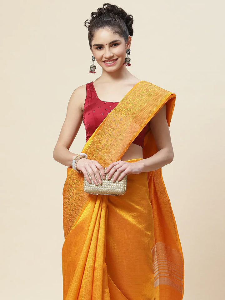 Zari Border Booti Handloom Woven Saree
