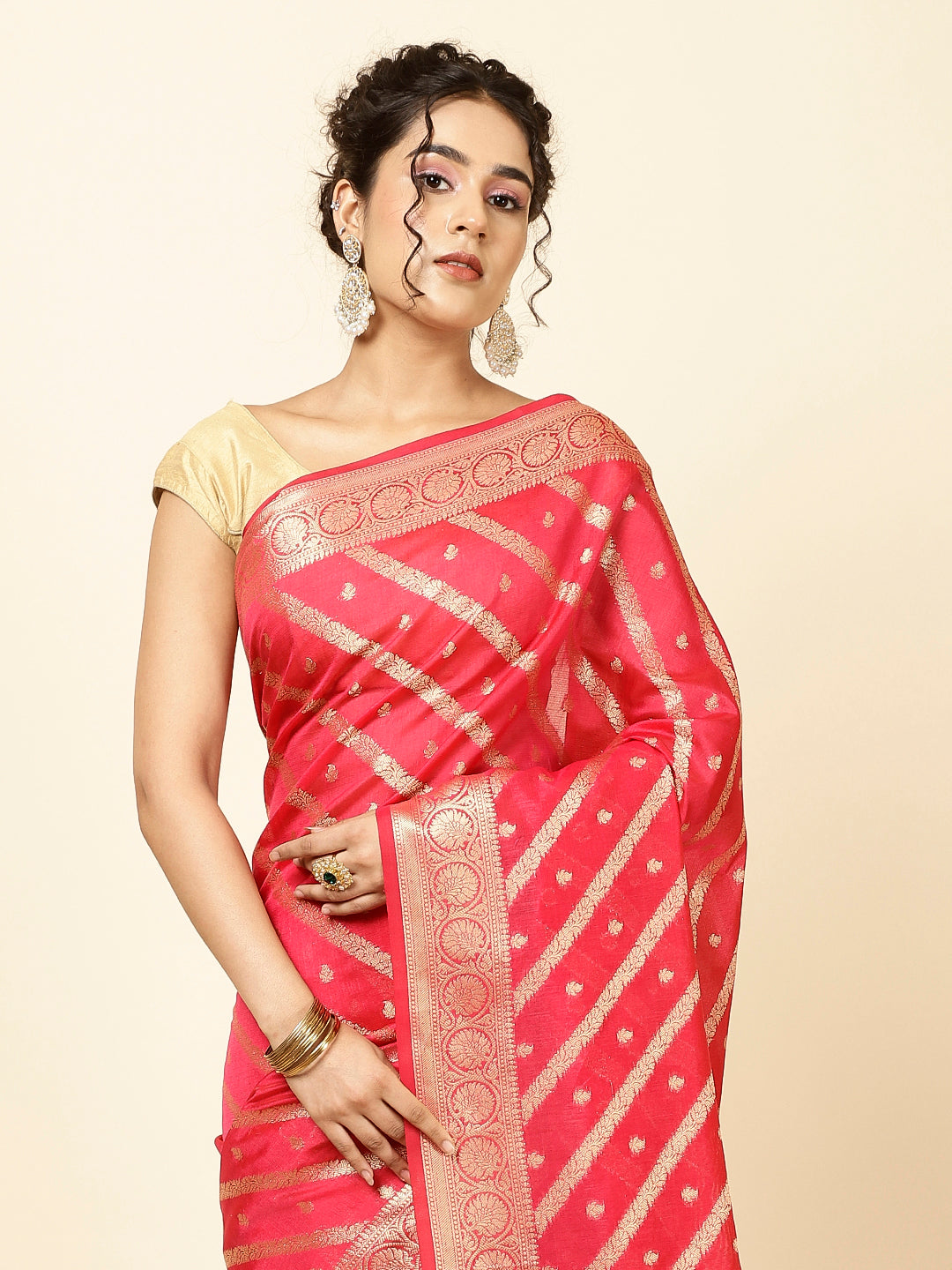 Zari Jaal Woven Cotton Saree