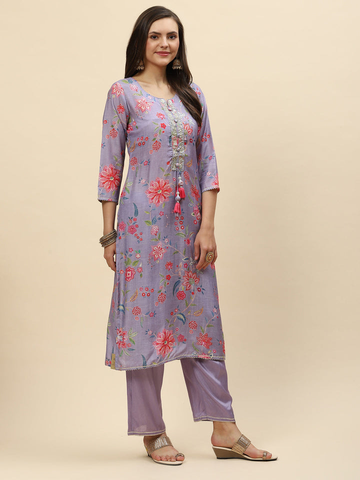 Neck Patti &amp; Floral Printed Muslin Kurta With Pants